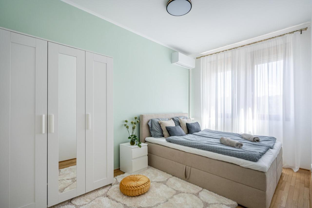 Prime Location Apartmán *